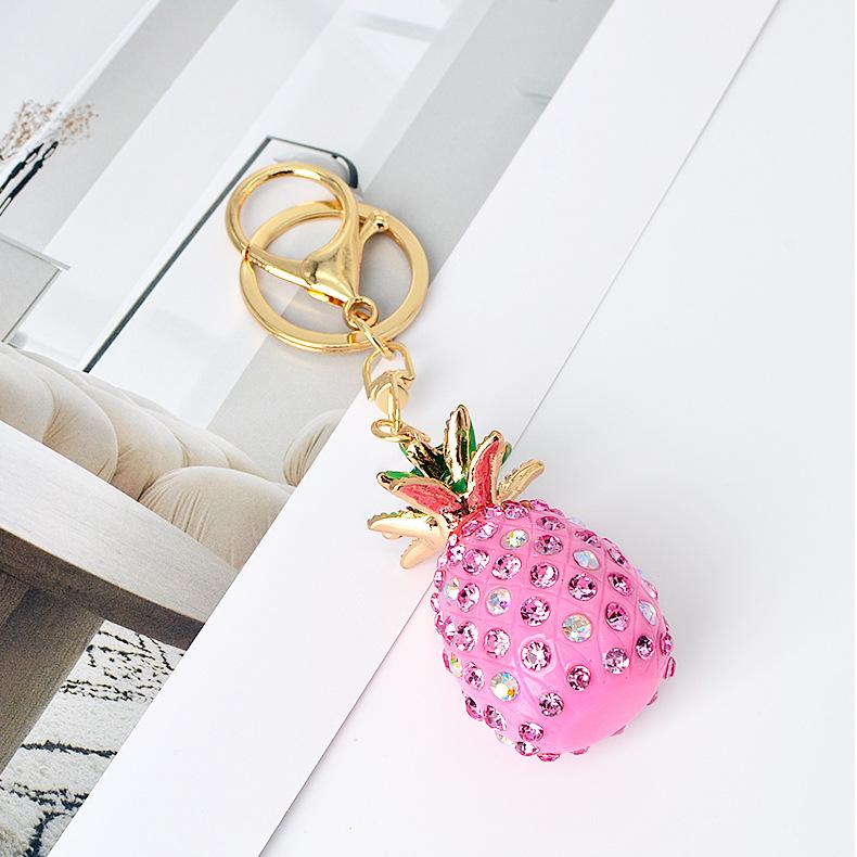 Mini-Ananas-Strassstein-Schlüsselanhänger: Handgefertigter koreanischer Anhänger für Damenhandtaschen