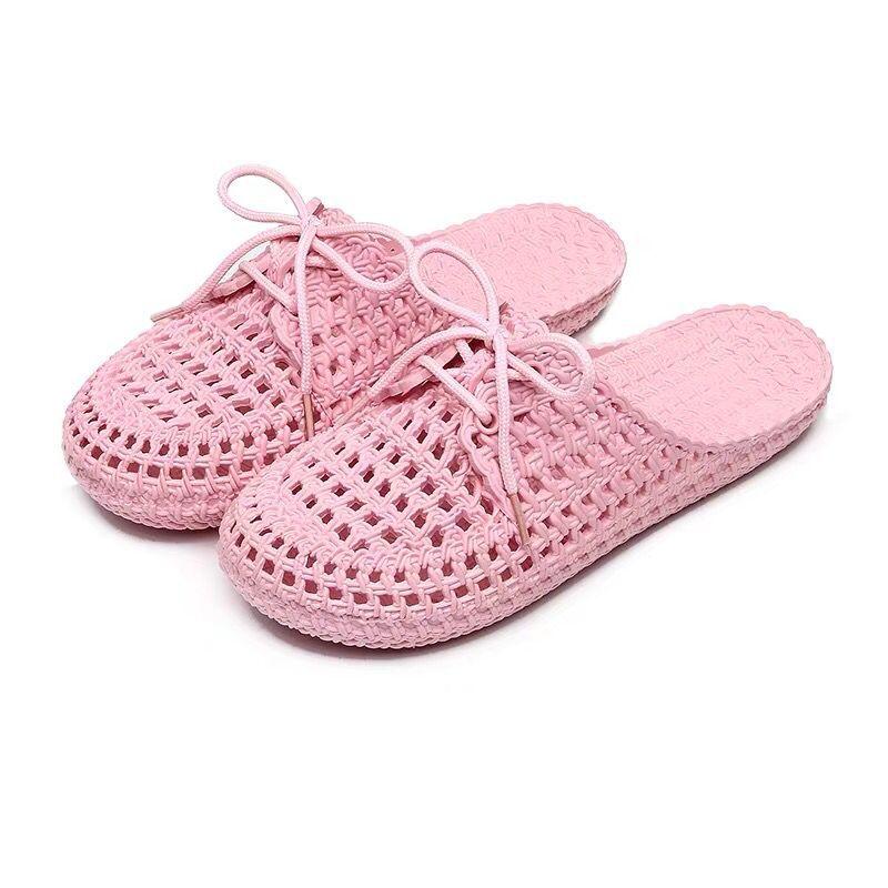 Clogs for Women Casual Slip On Mules Closed Toe Sandals Garden Shoes Comfortable Walking Clogs Casual Beach Slides Shoes Women's Summer Slippers