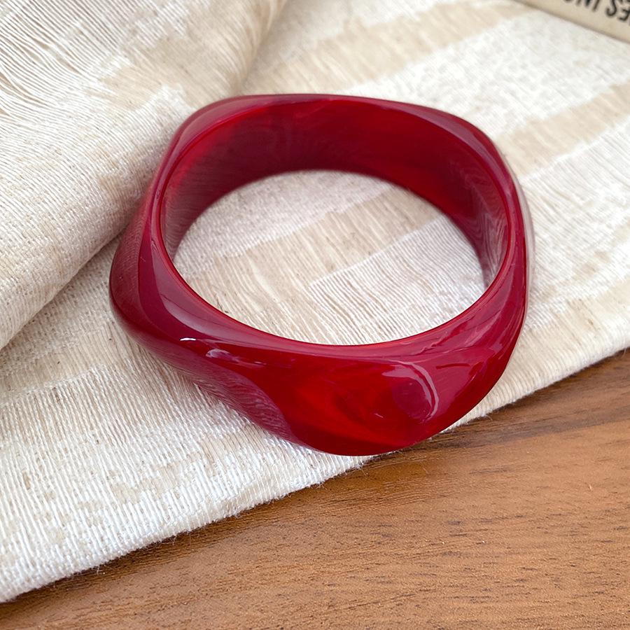 Acrylic Marbled Thin Round Bangle - Retro Minimalist Luxury Bracelet for Women
