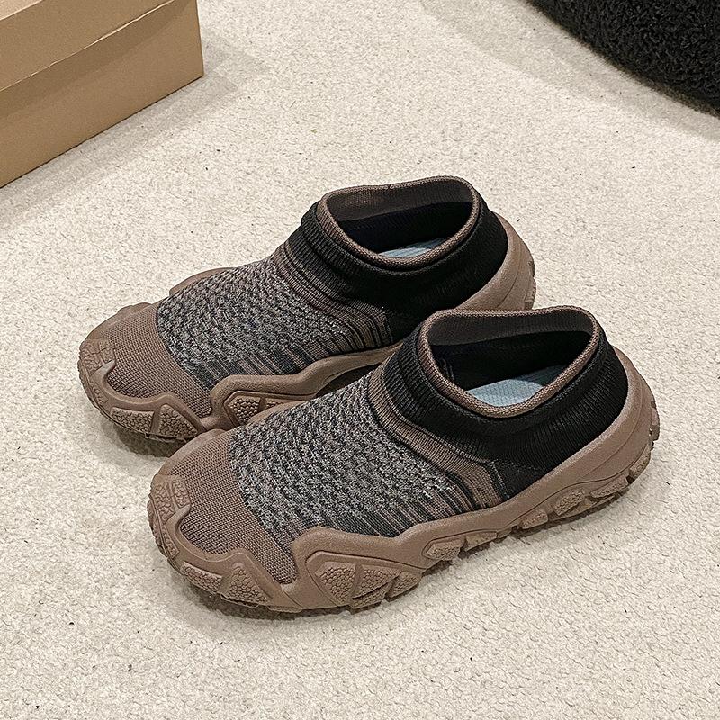 New Summer Mesh Breathable Fashion Breathable Lightweight Mesh Casual Shoe Thin Soft Sole Lightweight Versatile Running Sneakers