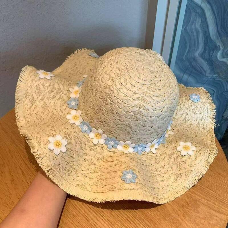 New Summer Lace Beach Hat/Straw Hat For Women Summer Rolled Brim Seaside Hollow Raffia Sun Hat Wide Brim