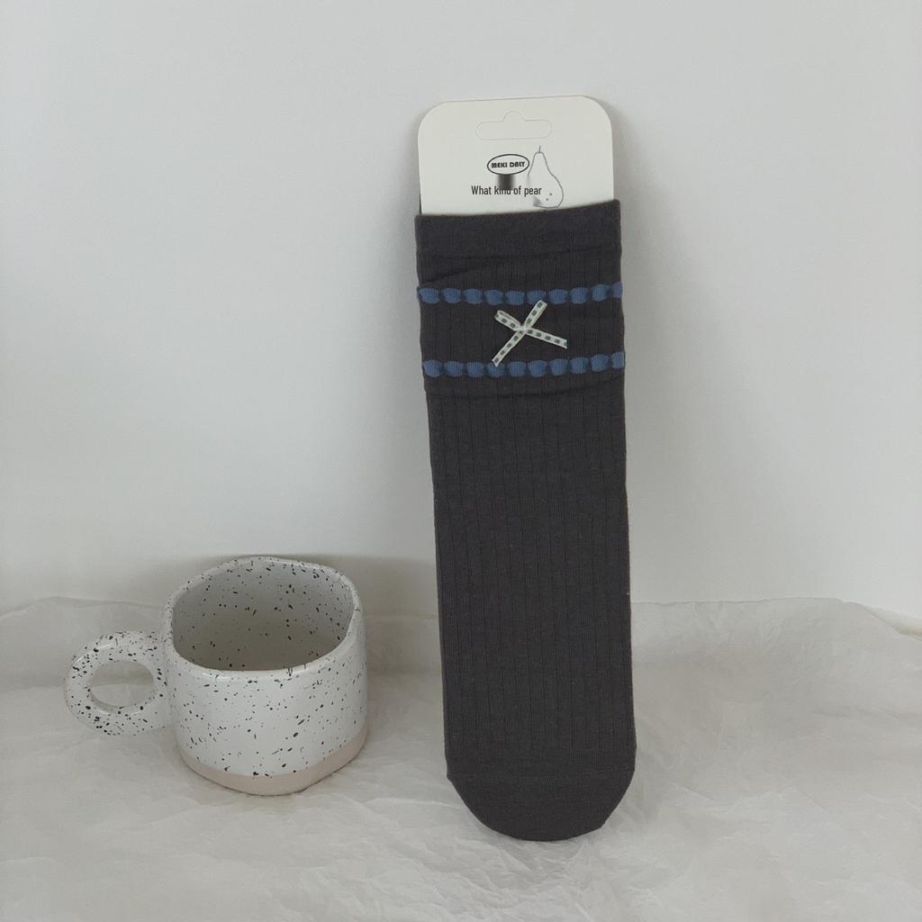 Rich Autumn Wind Japanese Retro Mid-Calf Bow Stripe Ruffle Cotton Canelé Socks for Women