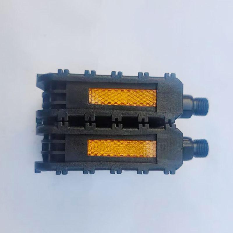 Universal Anti-slip Foldable Bicycle Pedals for Electric Vehicles and Children's Cars