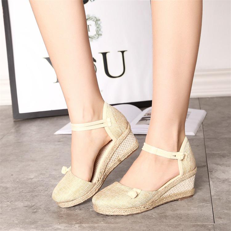 2025 Korean Style Women's Wedge Heel Espadrille Sandals: Casual, Comfortable with Buckle & Pointed Toe Design.