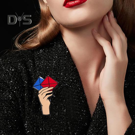 1/5Pcs Acrylic Brooch Set Creative Shape Smooth Touch Mini Size Funny Badge Lapel Pin Backpack Decorations
