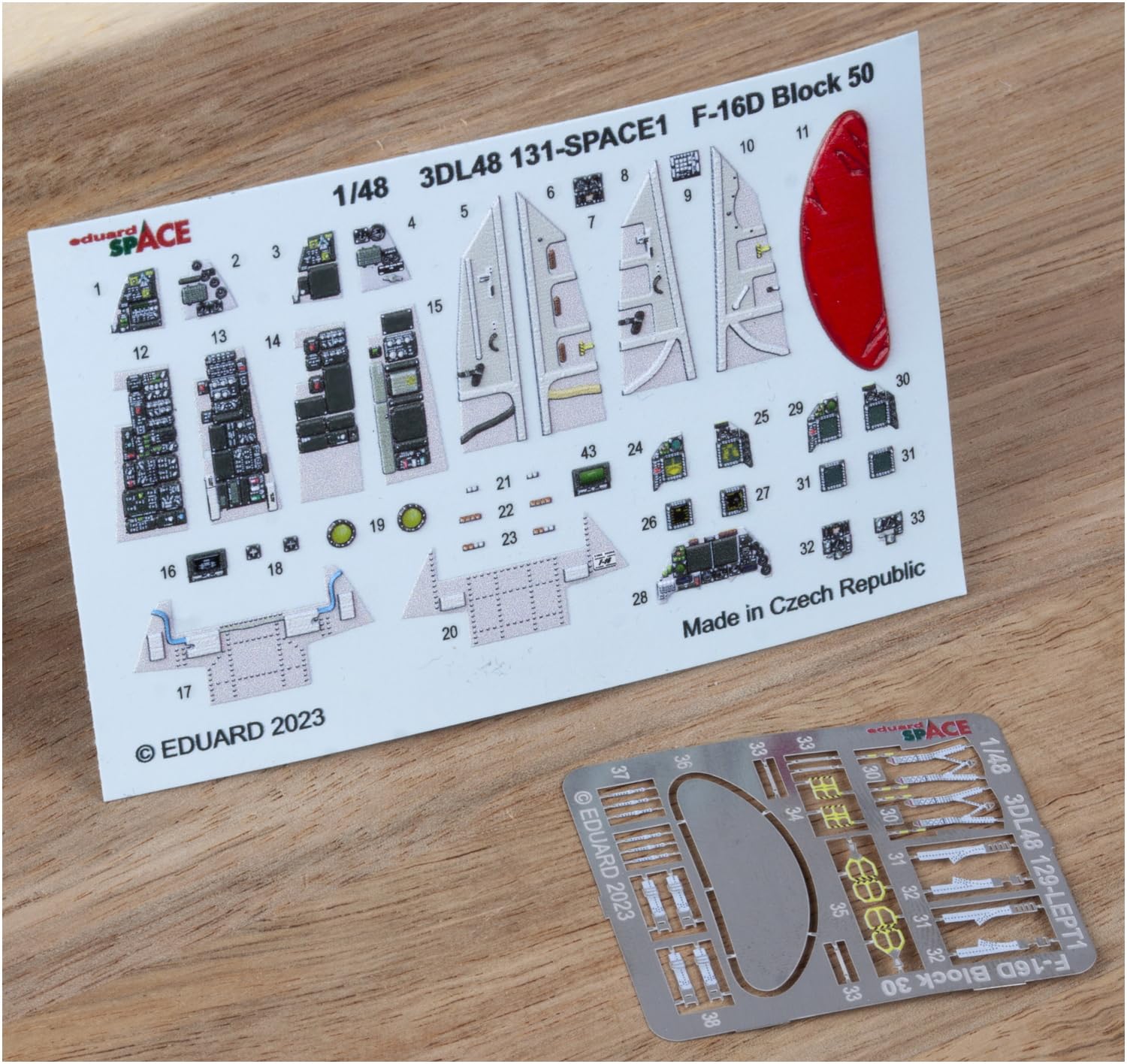 

Eduard 1/48 Space F-16D Block 50 Interior 3D Decal and Etching Parts Set (for Kinetic) Plastic Model Decals EDU3DL48131
