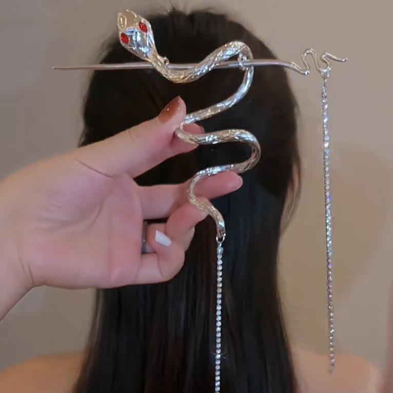 Wrapped Snake Tassel Hairpin with Chinese Niche Design Cool Aloof Style Hairpin Ponytail with Coiled Hair Sweet Hair Accessory