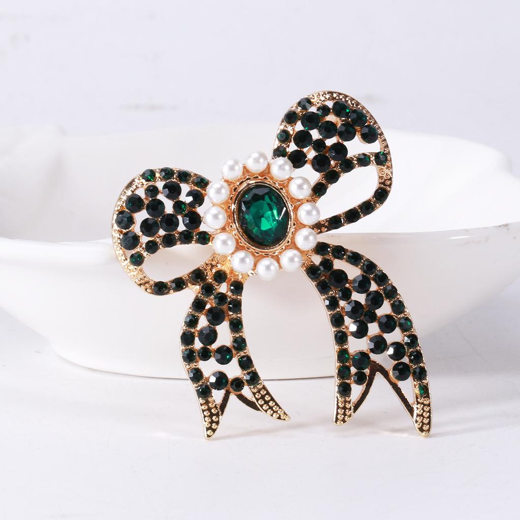 SKEDS Luxury Rhinesotne Pearl Bow Brooches For Women Exquisite Bowknot Pins Jewelry Party Wedding Crystal Corsage Badges Gift
