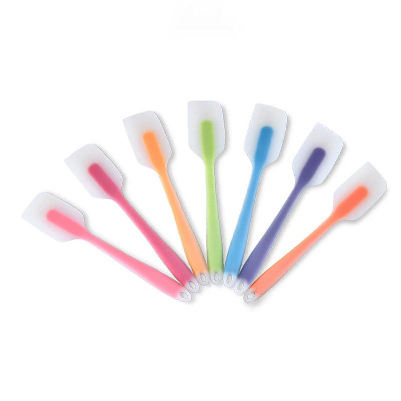 Silicone Cream Baking Scraper Non Stick Butter Spatula Cutter Chocolate Smoother Heat Resistant Kitchen Pastry Tools Scraper