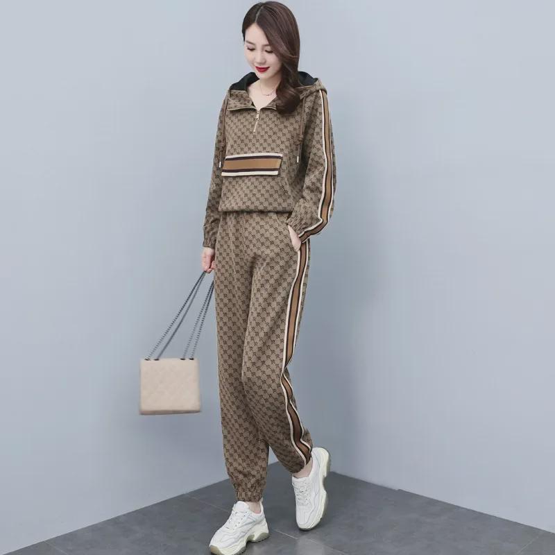 Dámský módní ležérní dvoudílný svetrový komplet volného střihu na jaro/podzim 2025 - Zmlazující, malá velikost