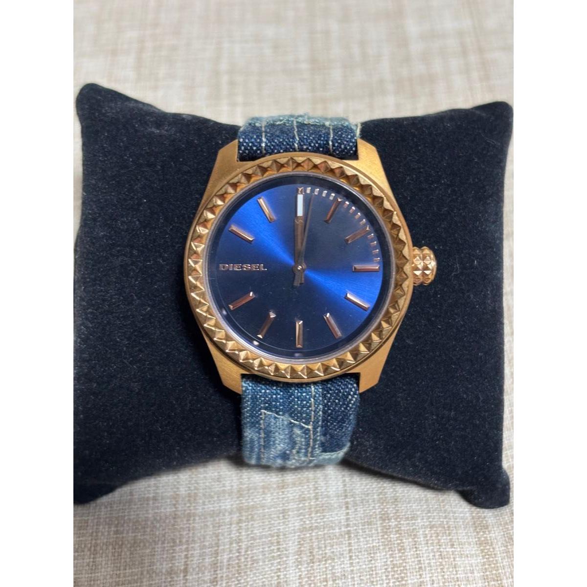 Used DIESEL Diesel watch blue dial gold case denim belt