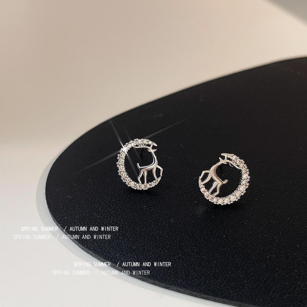 Christmas Reindeer Zircon Stud Earrings: Cute 925 Silver Needle Mini Version for Women