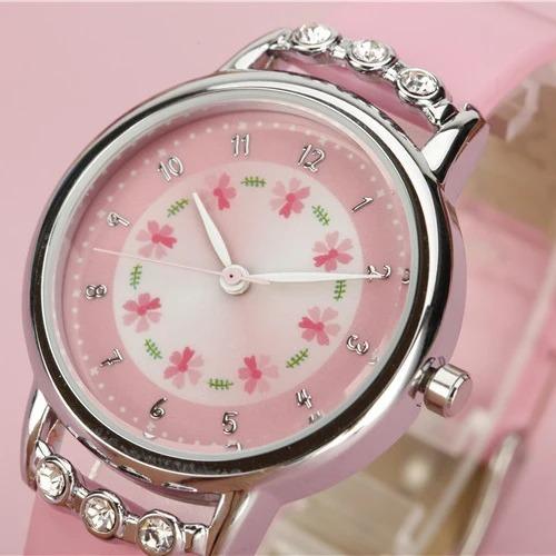 UTHAI CQ09 Fashion and Simple Children's Watch Quartz Flower Girl Watch Princess Leather Quartz Watch Water Diamond Retro Clock