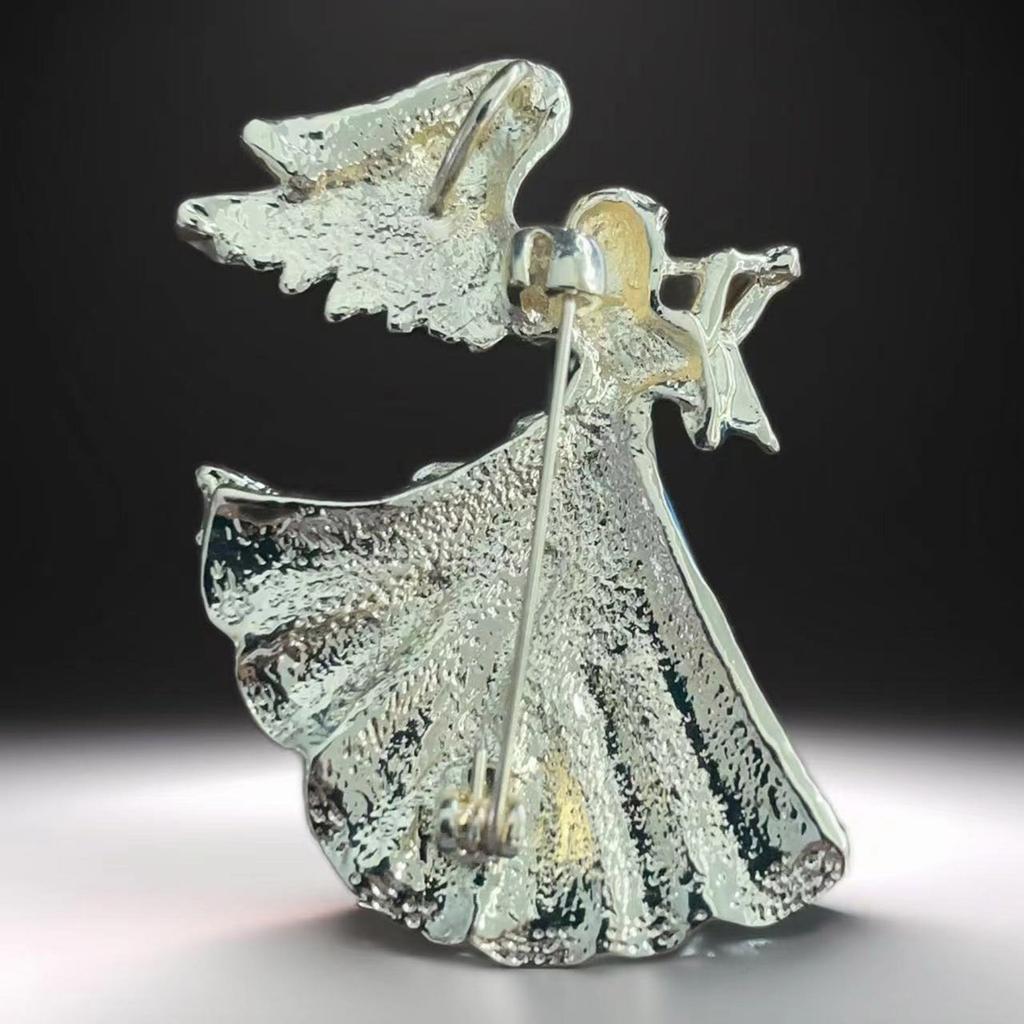 Delicate Rhinestones Brooch Party Dress Pin Unique Angel Brooch Suitable for Women Adding a Touch To Dresses and Suits