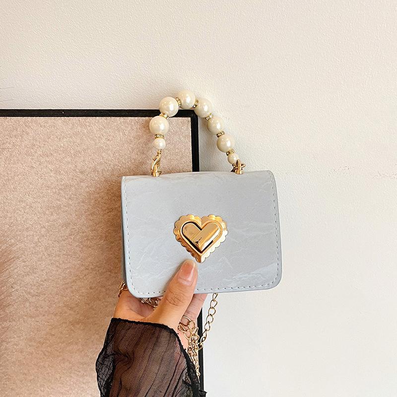 Niche Ins High-value Bag Women's 2025 Autumn New Pearl Design Mini Small Portable Messenger Bag
