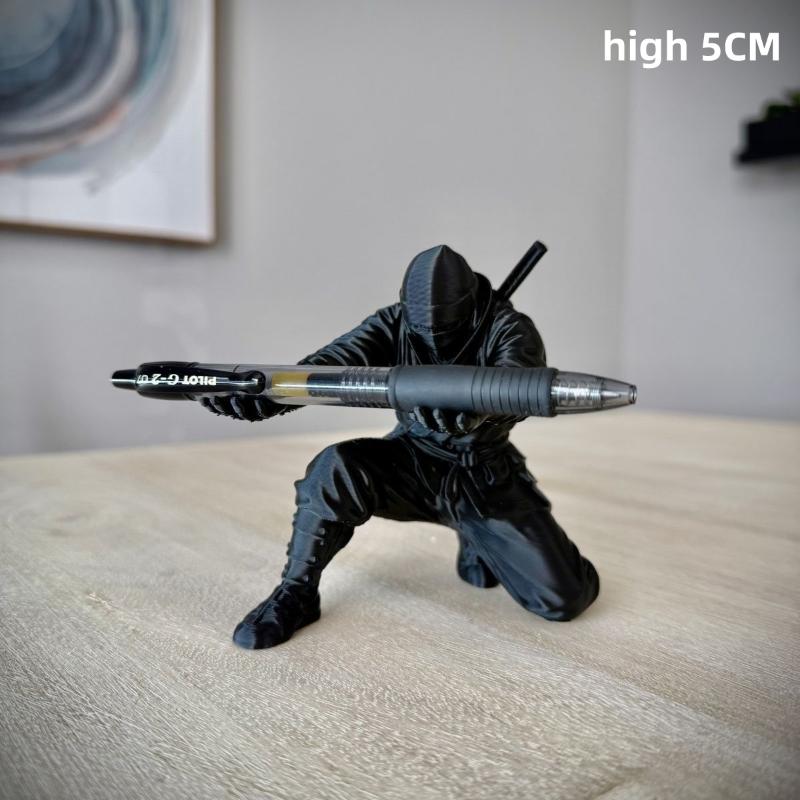 

Hot Creative Single Kneeling Knight Pen Holder Armor Knight Kneeling Figurine Pen Holder Desktop Stand Storage Decor