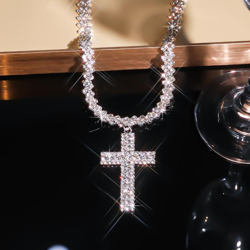 Elegant Luxury Inlaid Synthetic Zirconia Hip Hop Cross Necklace For Women Girls Sparkling Pendant Party Jewelry Birthday Gift