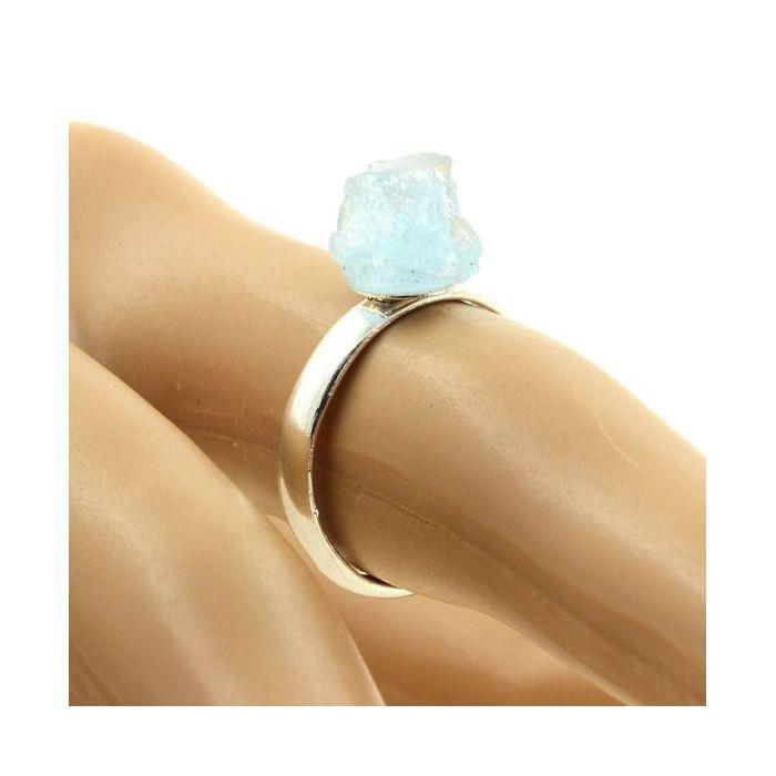 Pierres et Minéraux. Bague Aigue-Marine brut plaqué argent. 9.71 ct. Taille réglable.