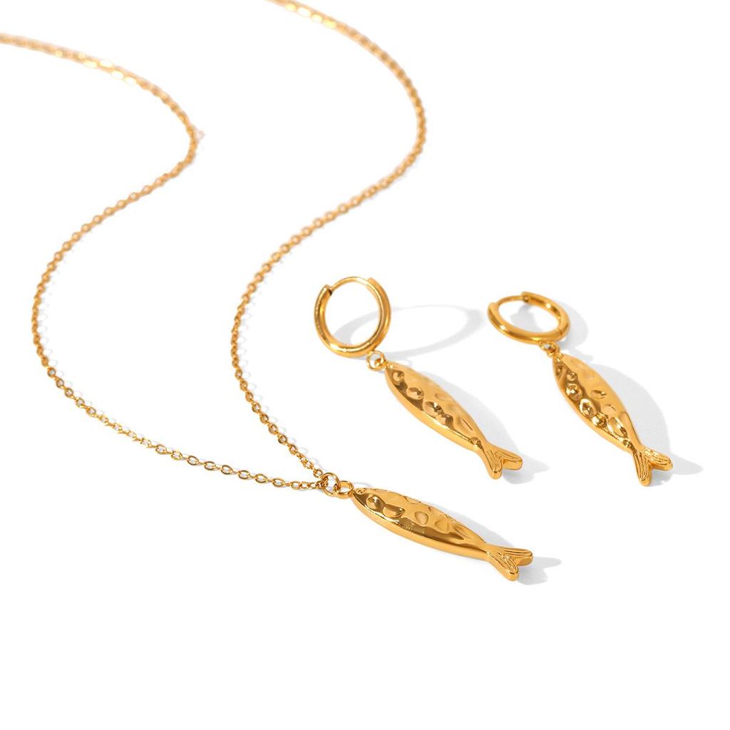 Europejskie i Amerykańskie Kolczyki ze Stali Nierdzewnej Koi - Lekki Luksus Tytanowy Wisiorek Akcesoria