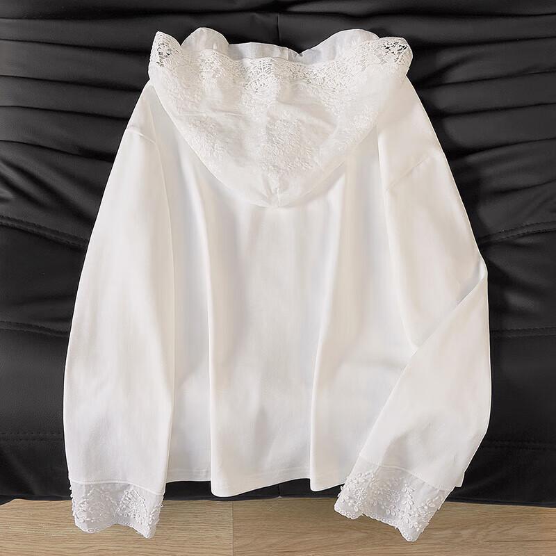 Women's Relaxed Fit Hooded Long Sleeve T-Shirt with Lace Patchwork