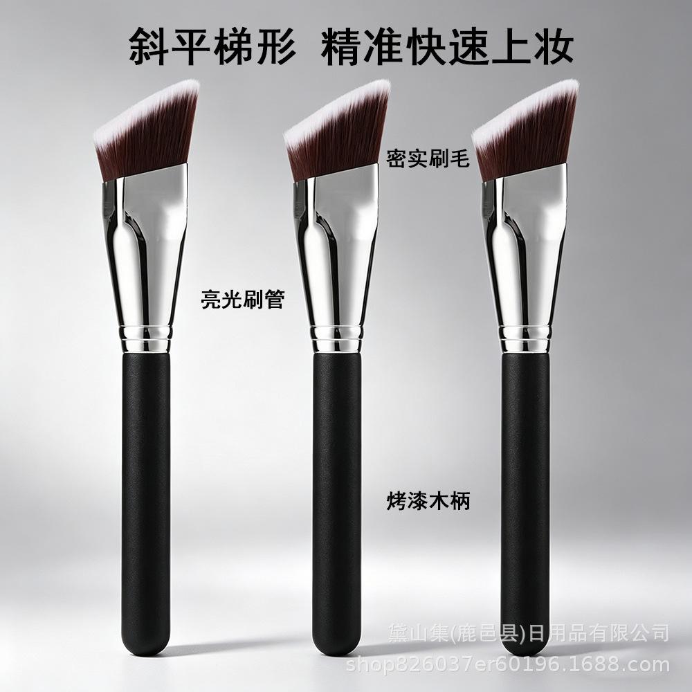 Angled Trapezoidal Wooden Handle Foundation and Contour Brush – High-Efficiency Makeup Tool for Precise Face Application