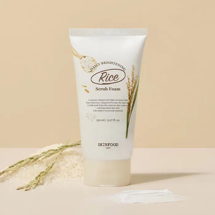 Rice Daily Brightening Scrub Foam
