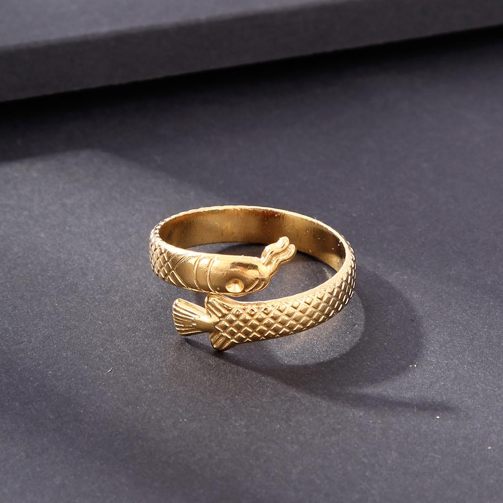 18K Gold-Plated Long Snake-Shaped Titanium Steel Ring Female, Hip-Hop Punk Style Opening Adjustable Ring