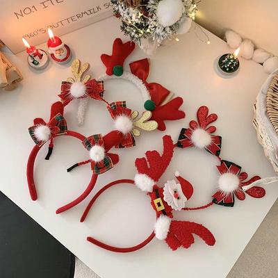 Kırmızı Geyik Boynuzu Püsküllü Saç Klipsi: Kadınlar İçin Tatlı Noel Fiyonklu Saç Bandı