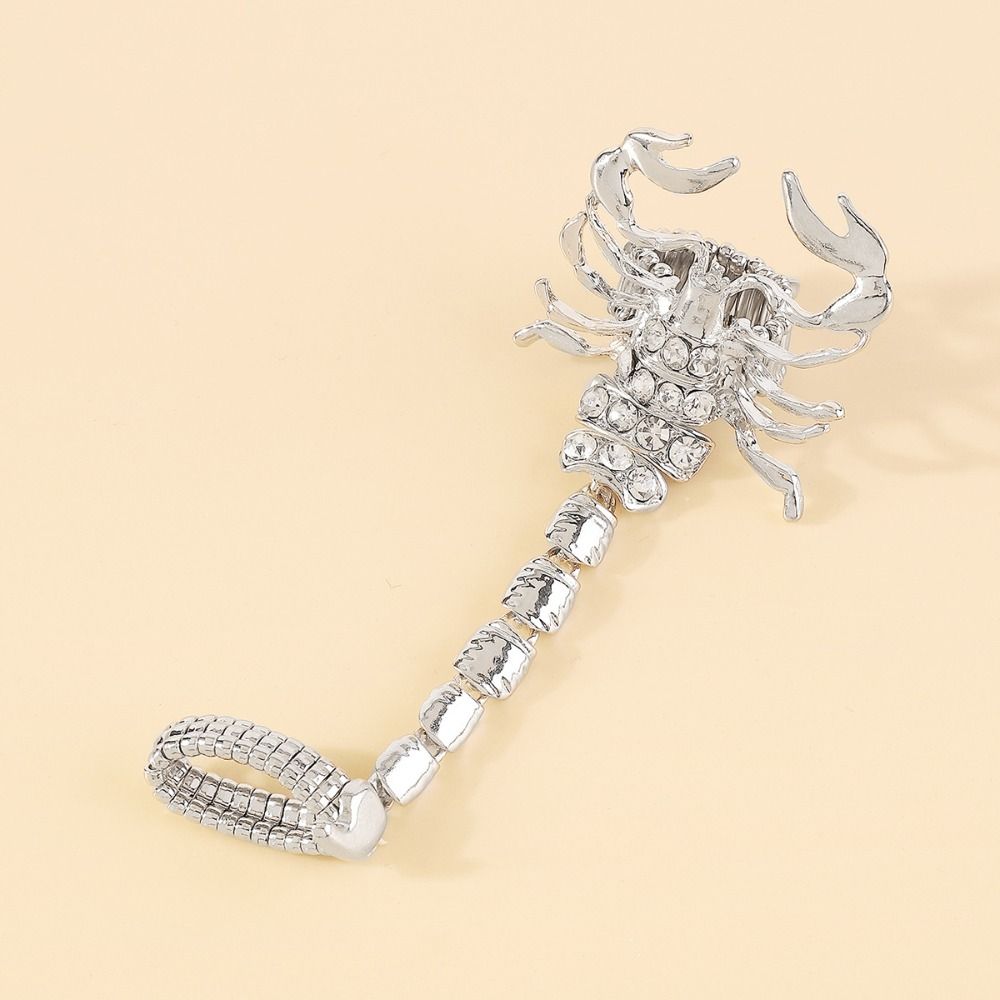 Rhinestone Scorpion Chain Ring Black Irregular Ring Personality Vintage Gold Ring  Women