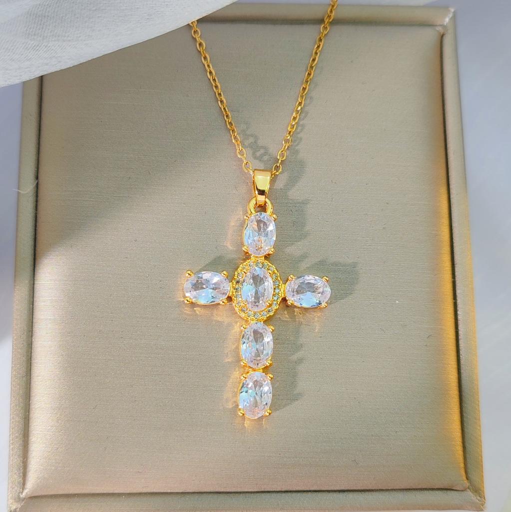 Xiyin Zircon Cross Necklace Women'S Light Luxury Personality Versatile Bright Pendant Collarbone Chain Accessories