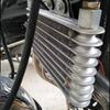 Zestaw Chłodnicy Oleju, Stop Aluminium 5-rzędowy Uniwersalny Chłodnica Oleju Silnika Radiator Chłodzący Zamiennik do Motocykla Dirt Bike ATV Pit Bike, Srebrny