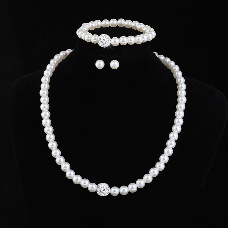 Pearl collarbone necklace, pearl necklace, earrings, bracelet set, three-piece jewelry for women