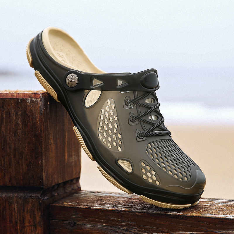 Fashion 2025 Men's Sandals Handmade Summer Shoes for Men Rubber Soft Garden Water Shoes Big Size Man Beach Flat Sandals Slippers X14