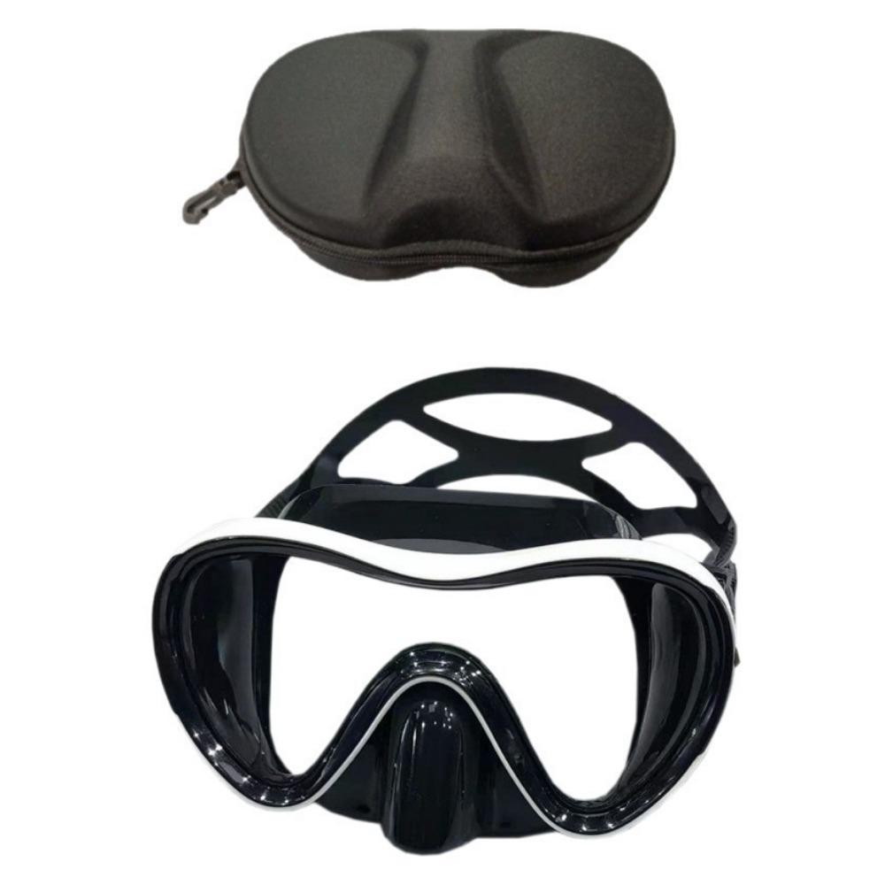 Glasses Case Can Be Hung with Safe and Firm Protective Glasses.