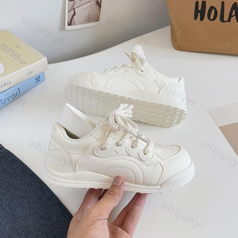 Women White Board Shoes  Spring Autumn New Fashion Cross Tied Non Slip Casual Shoes Lightweight Comfortable Vulcanized Shoes
