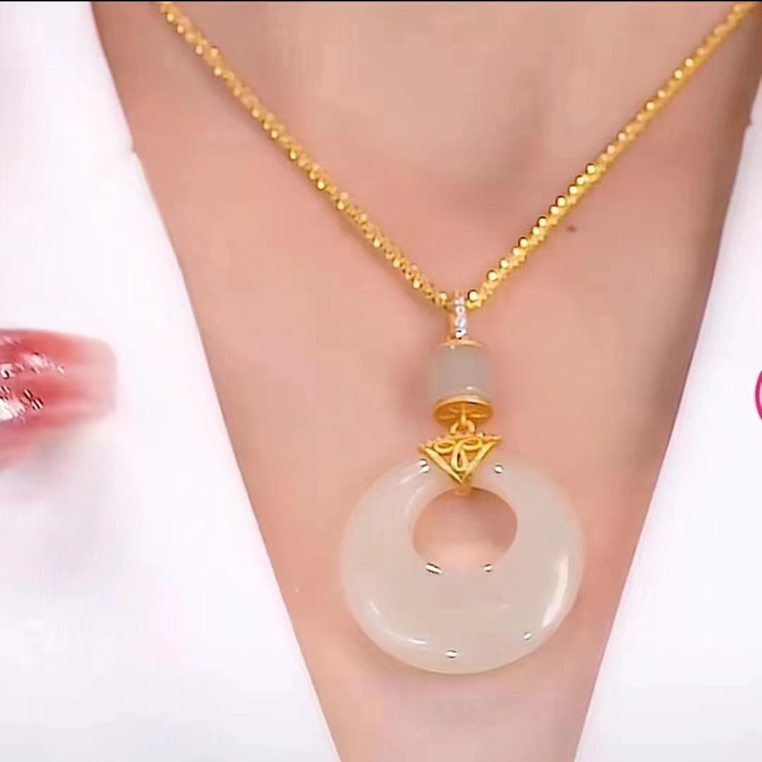 Imitation Hetian Jade Ping an Necklace for Women - Elegant Clavicle Chain, Perfect Gift