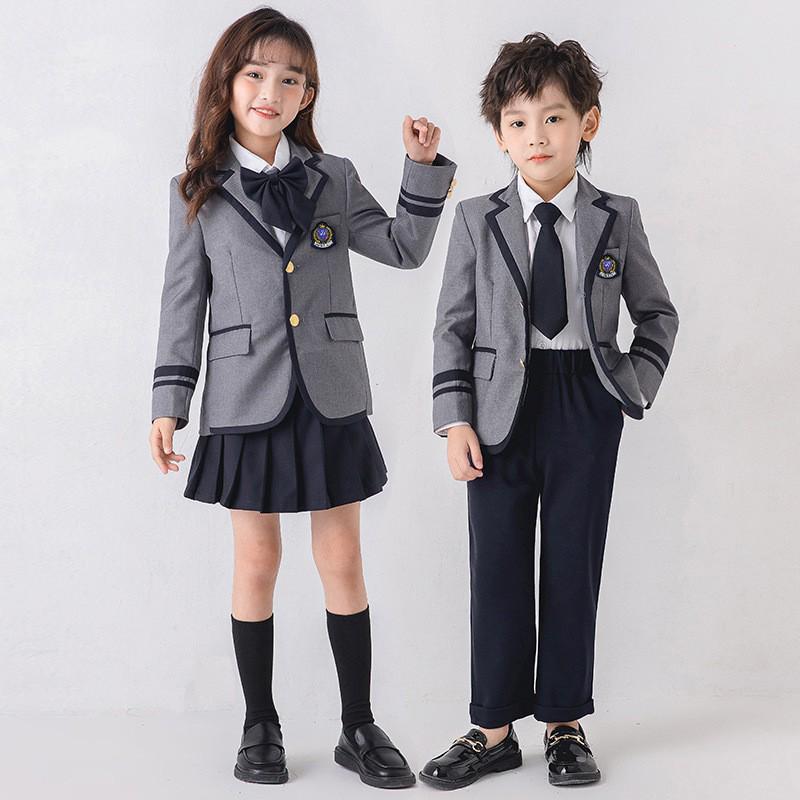 Britische Schuluniform-Set in Übergröße für Auftritte