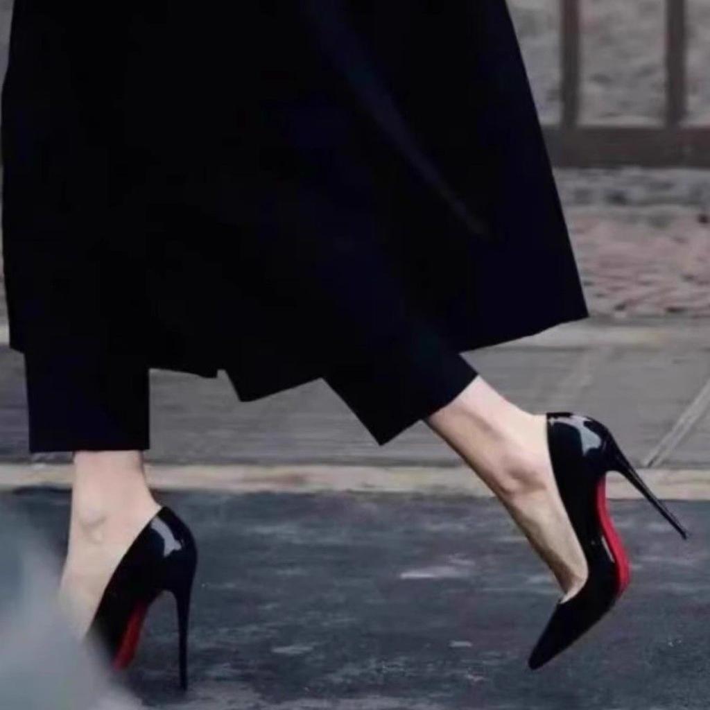 Black long British style sideways, sexy red-soled high heels, thin heels are not tired, wear men's single shoes, feet spring and summer