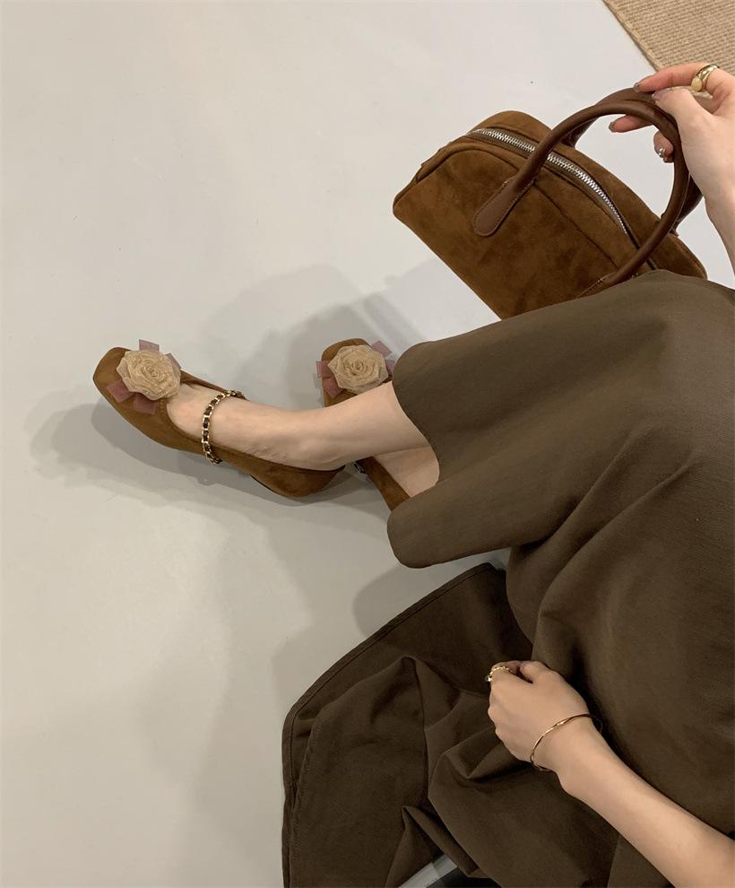 Spring 2025 Retro New Chinese Rose Single Shoes Dead Leaf Butterfly Thick Heel Mary Jane Suede Strap Medium Heel Women's Shoes