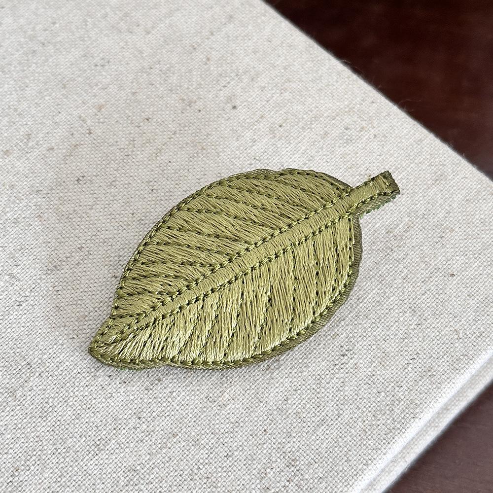 

1 шт. Вышитая заколка для волос с листом, Креативные растительные аксессуары для волос, Заколка для волос, Летняя мода, Боковая заколка для волос, Заколка для волос с челкой