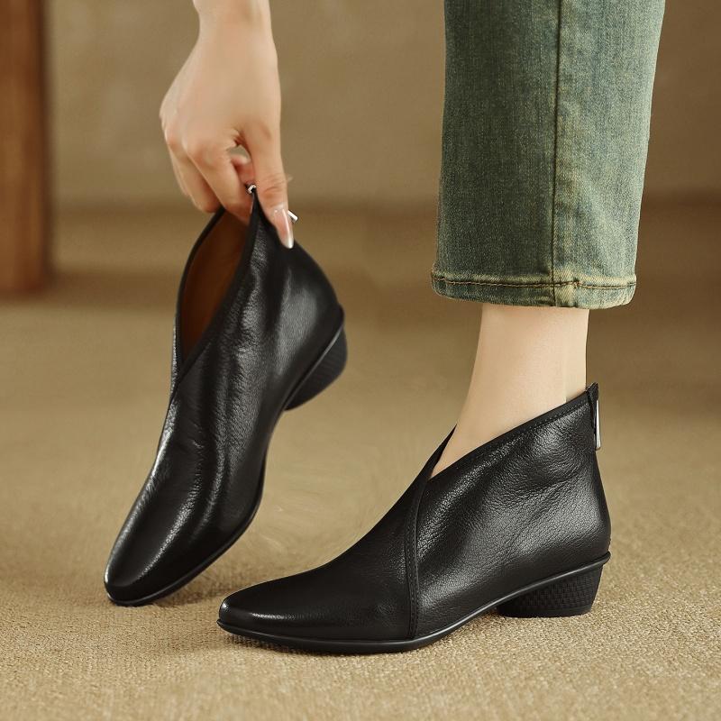 Fashion 2025 New Autumn Women Boots Genuine Leather Women Shoes Round Toe Chunky Heel Shoes Modern Ankle Boots Concise Chelsea Boots
