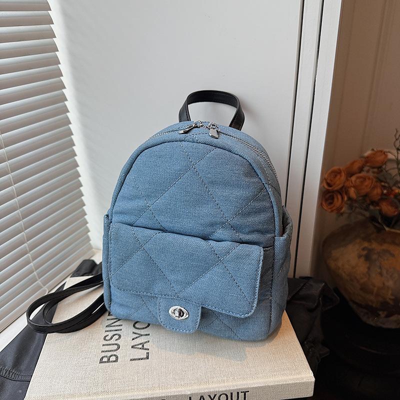 

Denim backpack women s new lightweight and versatile women s backpack versatile student school bag світло-синій колір