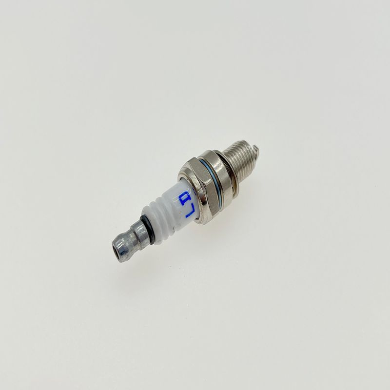 Motorcycle Accessories LD AL60C Spark Plug CM7H Nozzle