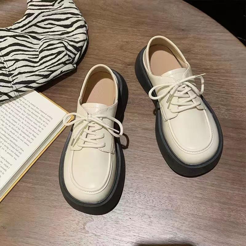 

Muffin platform small leather shoes women s spring and autumn versatile retro round head Mary Jane single shoes niche design sense 40