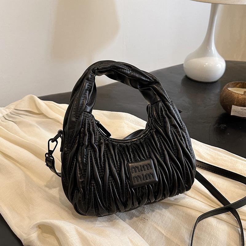 

2025 Новая Мода Простая Универсальная Сумка Кроссбоди на Одно Плечо Женская Сумка для Поездок Премиум Иностранный Стиль Полумесяц Женская Сумка one size fits all чёрный