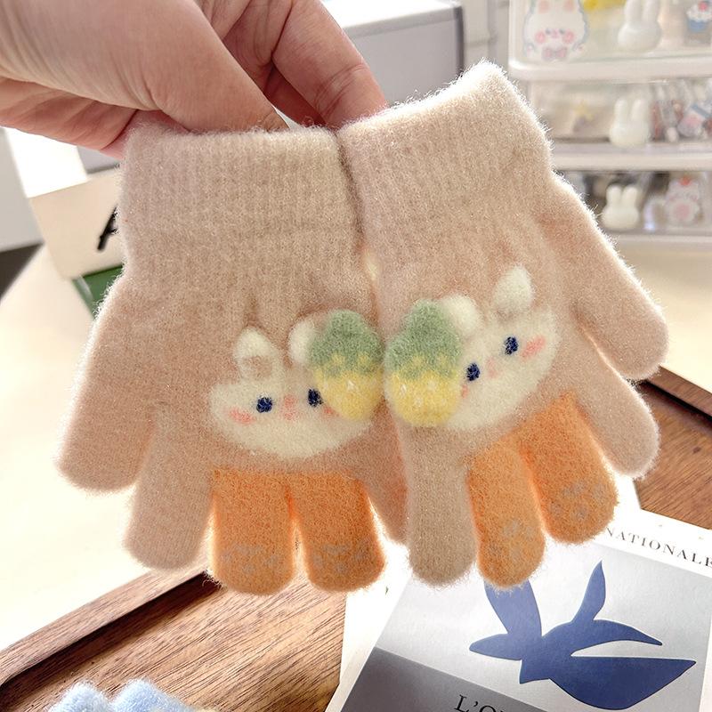 Grass plum rabbit children's gloves baby full finger thickened warm year old full finger child finger cover new gloves