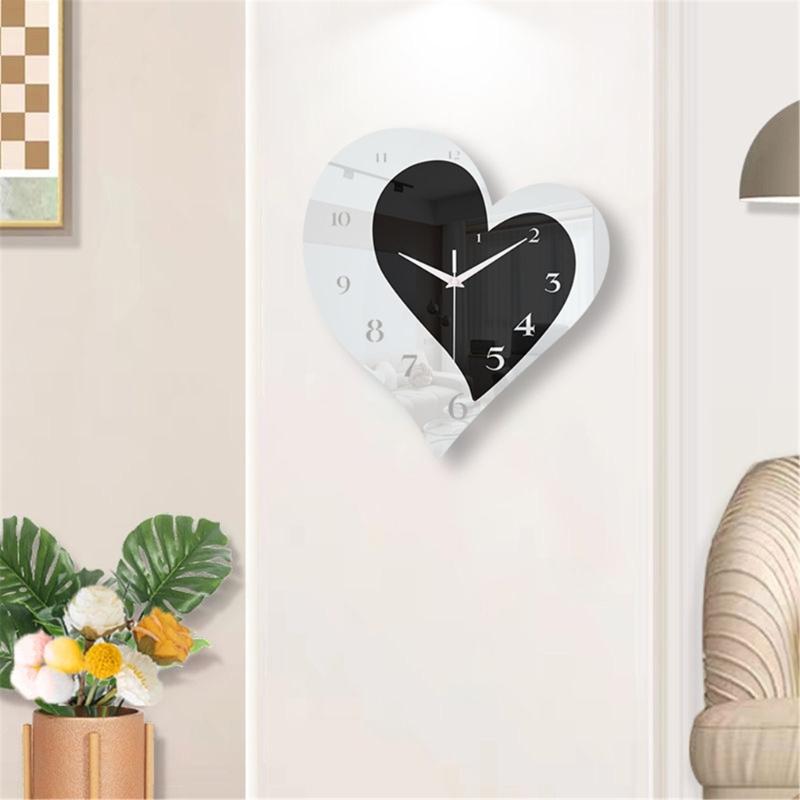 Heart Shape Acrylic Wall Hanging Clock with Silents Mechanism Movement for Home Decoration