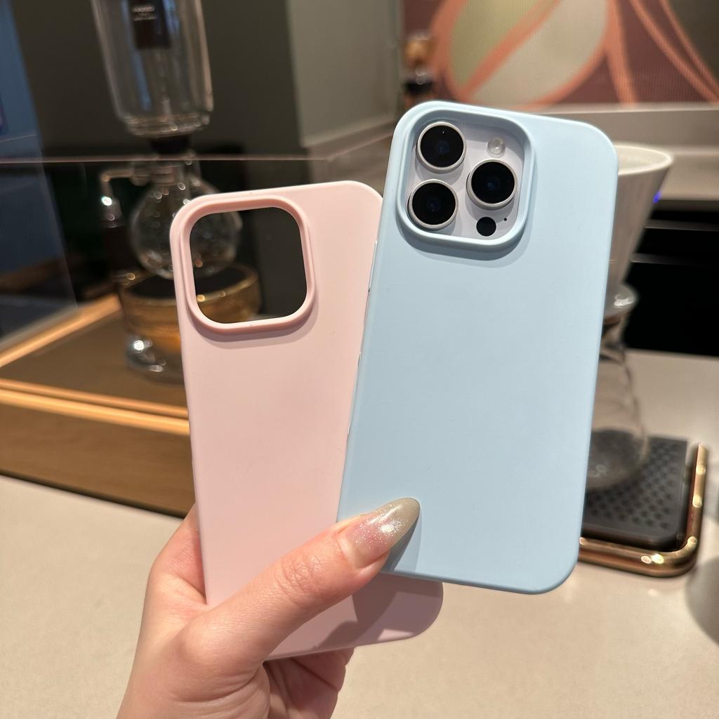 For iPhone 11 12 13 14 15 16 Series Colorful Silicone Cases-Combining Protection and Style.