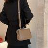 1 Stück Einfache einfarbige Umhängetasche Damen PU-Leder Crossbody-Tasche Mode Neue Clip-Umhängetasche Damenhandtasche Geldbörse