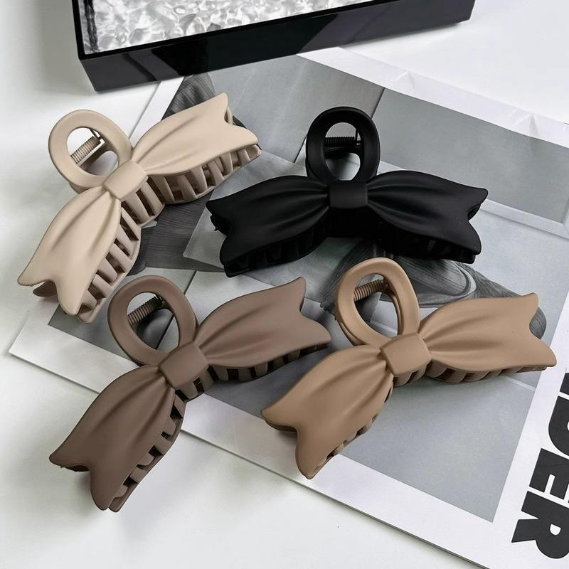 

Hepburn Style Large Cross Hairpin Bow Clip чорний